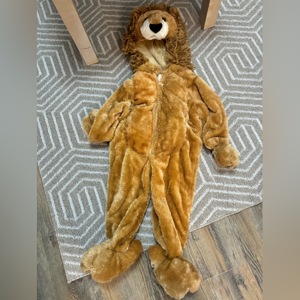 Lion Custome 12month to 2T